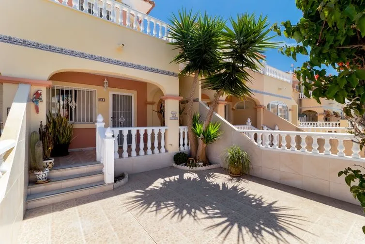 Calle Turquesa 53 — 4