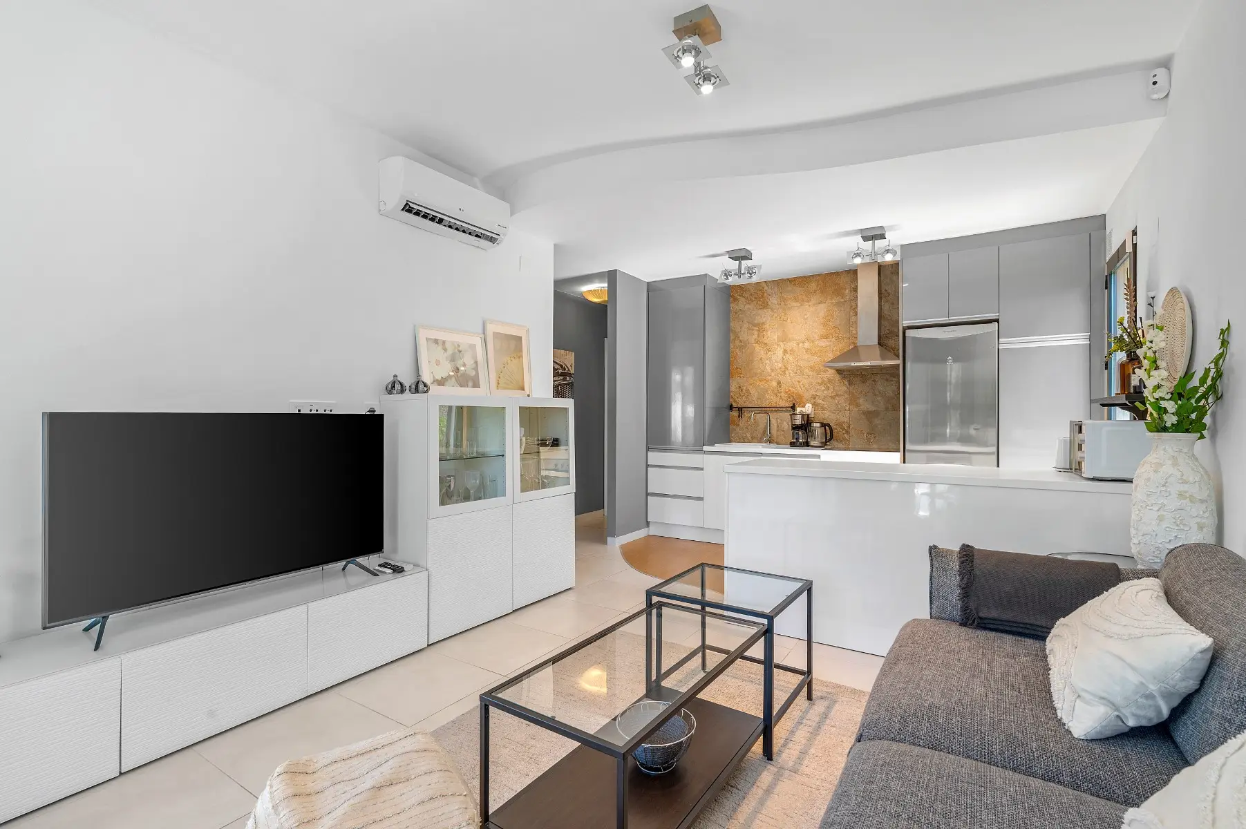 Sabrina 9 Villa — 9