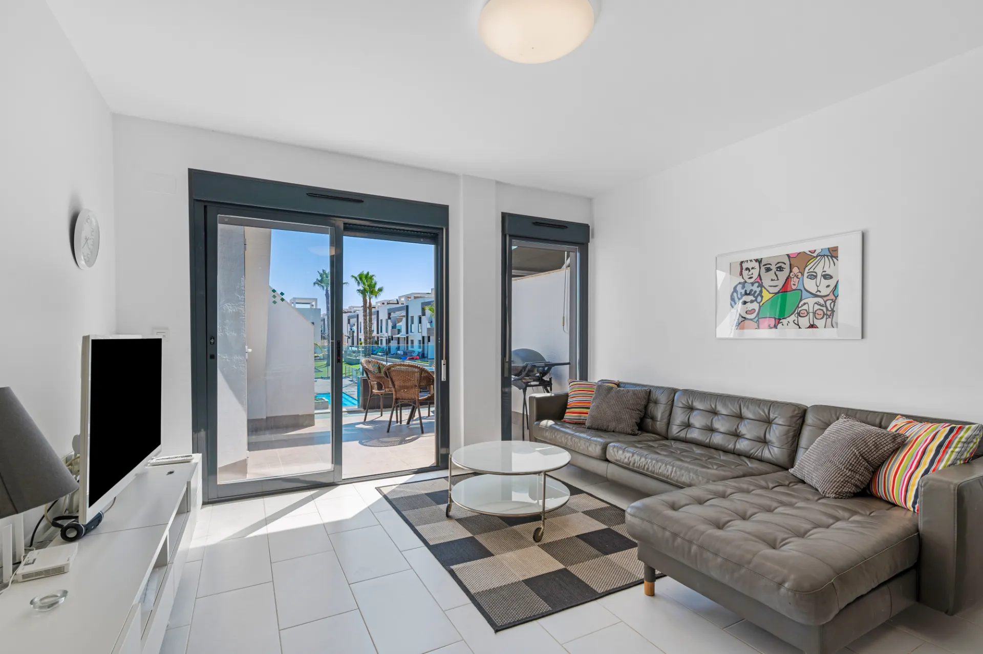 Oasis Beach 4-142 — 9