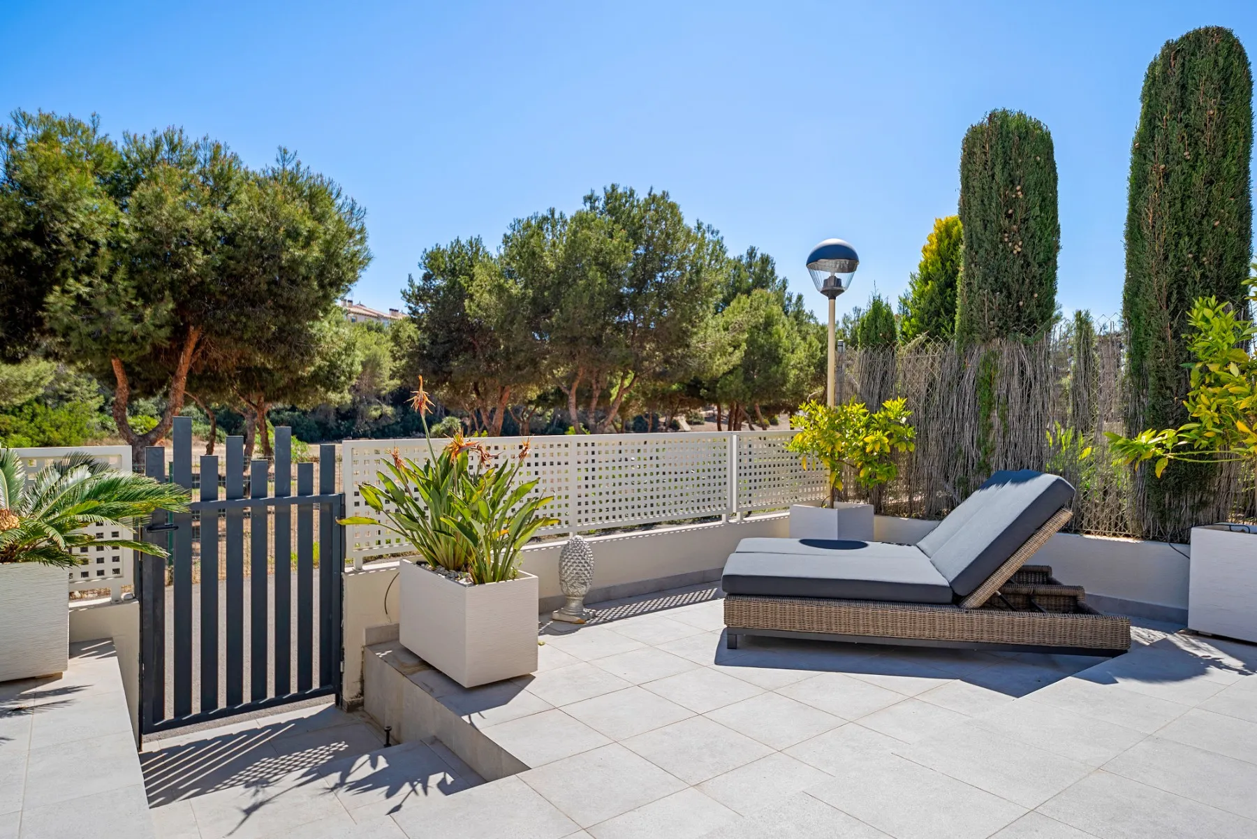 Villa Sabrina — 9