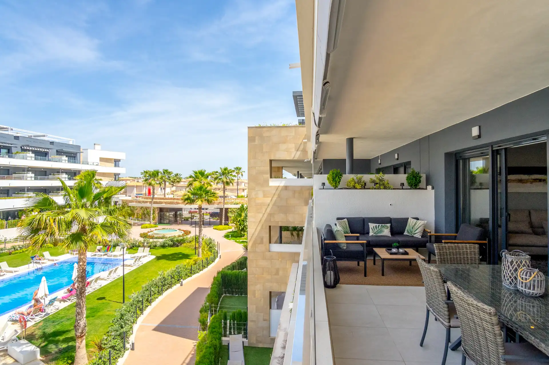 Flamenca Village 60 — 5
