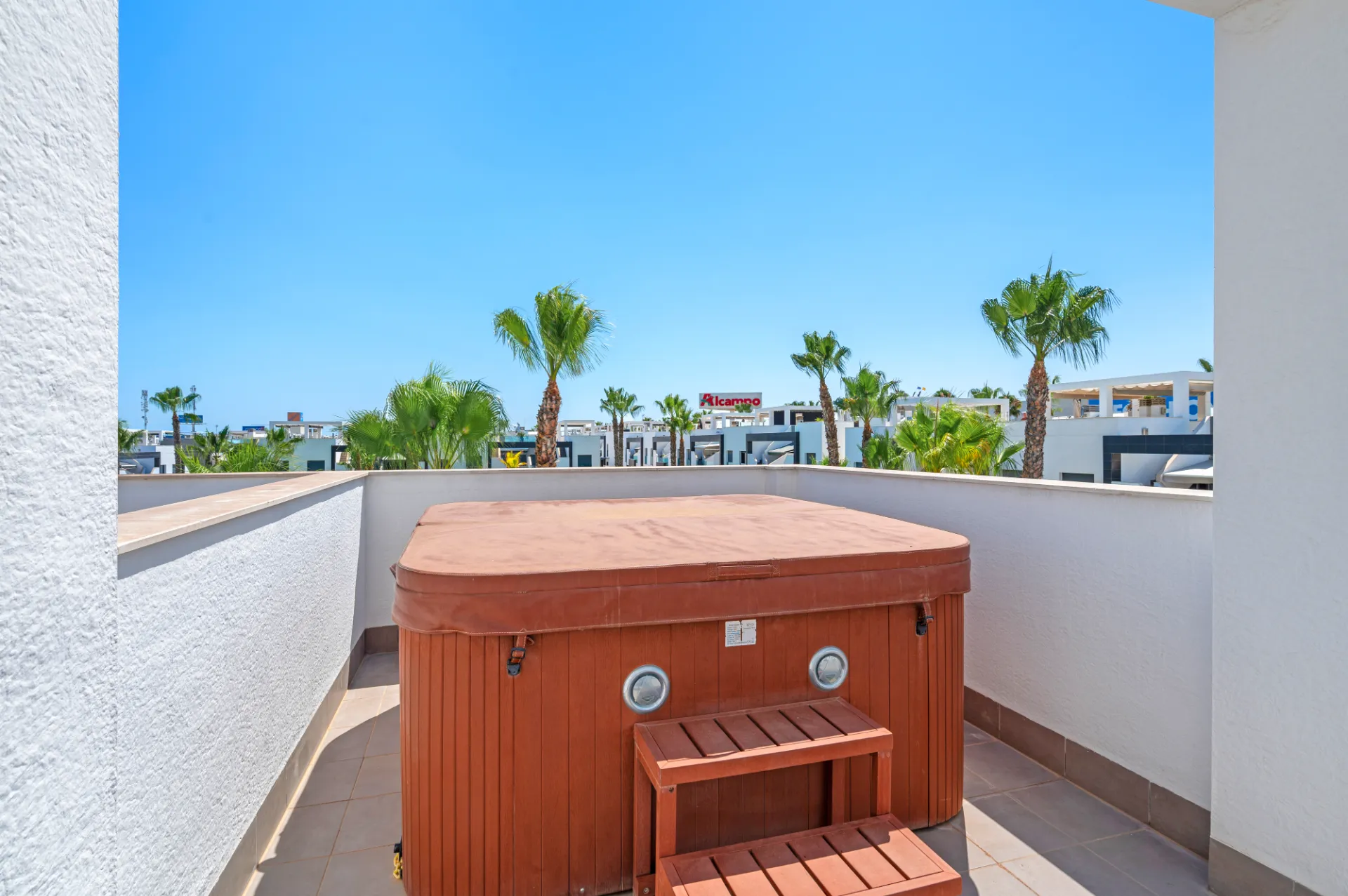 Oasis Beach 4-142 — 22