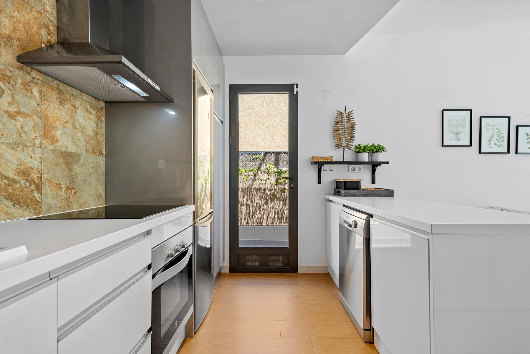 Villa Sabrina — 17