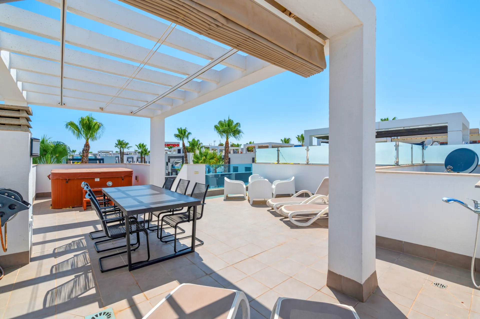 Oasis Beach 4-142 — 20