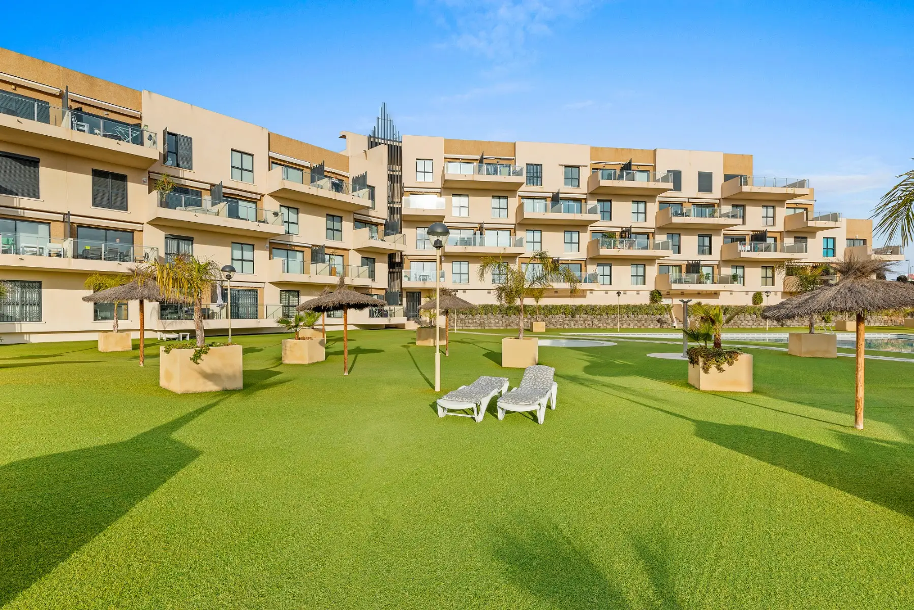 Villa Sabrina — 8