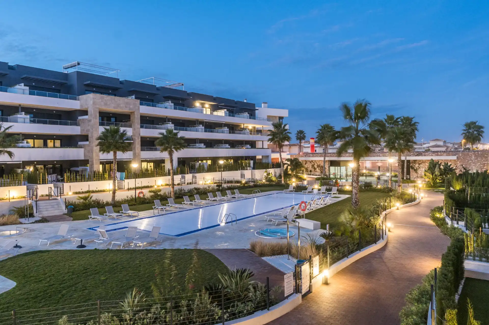 Flamenca Village 87 — 15